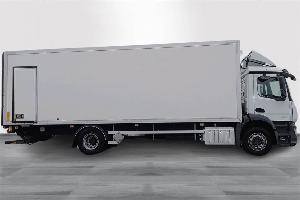 Mercedes-Benz ANTOS 1827L Ksa-kori + PL - Skříňový nákladní auto: obrázek 4 Mercedes-Benz ANTOS 1827L Ksa-kori + PL - Skříňový nákladní auto: obrázek 4