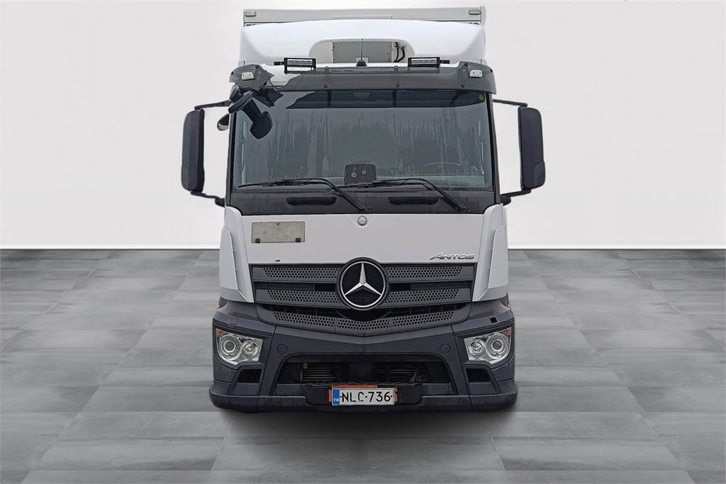 Mercedes-Benz ANTOS 1827L Ksa-kori + PL - Skříňový nákladní auto: obrázek 2 Mercedes-Benz ANTOS 1827L Ksa-kori + PL - Skříňový nákladní auto: obrázek 2