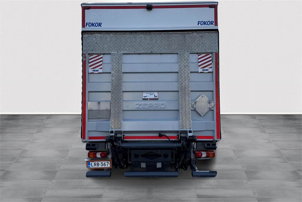 Mercedes-Benz ATEGO 1224L UMPIKORI + PL - Skříňový nákladní auto: obrázek 4 Mercedes-Benz ATEGO 1224L UMPIKORI + PL - Skříňový nákladní auto: obrázek 4