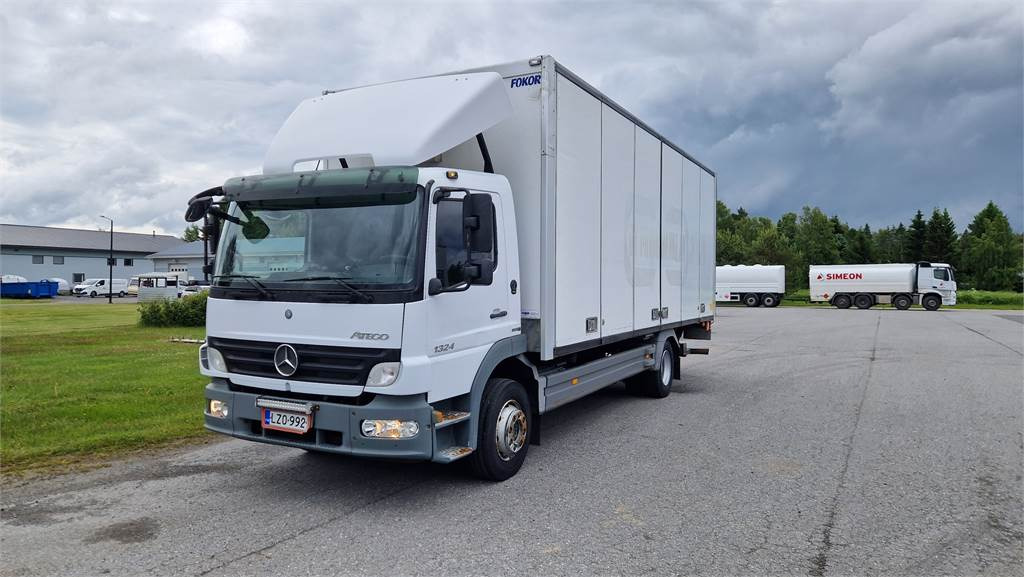 Mercedes-Benz ATEGO 1324L/48 - Skříňový nákladní auto: obrázek 1 Mercedes-Benz ATEGO 1324L/48 - Skříňový nákladní auto: obrázek 1