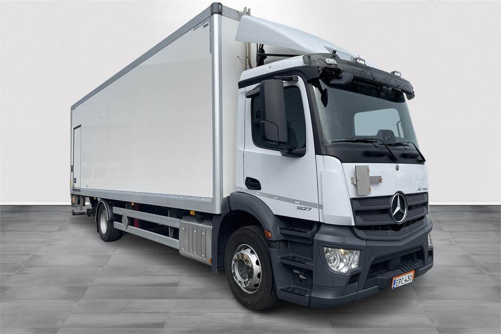 Mercedes-Benz Actros 1827 4x2 8,7m umpikori+PL nostin - Izotermický nákladní automobil: obrázek 2 Mercedes-Benz Actros 1827 4x2 8,7m umpikori+PL nostin - Izotermický nákladní automobil: obrázek 2