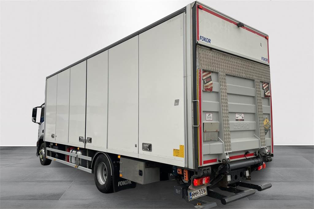 Mercedes-Benz Actros 1827L 8,7m Ksa Umpikori - Skříňový nákladní auto: obrázek 3 Mercedes-Benz Actros 1827L 8,7m Ksa Umpikori - Skříňový nákladní auto: obrázek 3