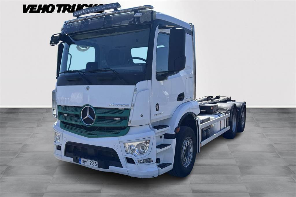 Mercedes-Benz Actros 2546 L Koukkulaite - Hákový nosič kontejnerů: obrázek 1 Mercedes-Benz Actros 2546 L Koukkulaite - Hákový nosič kontejnerů: obrázek 1