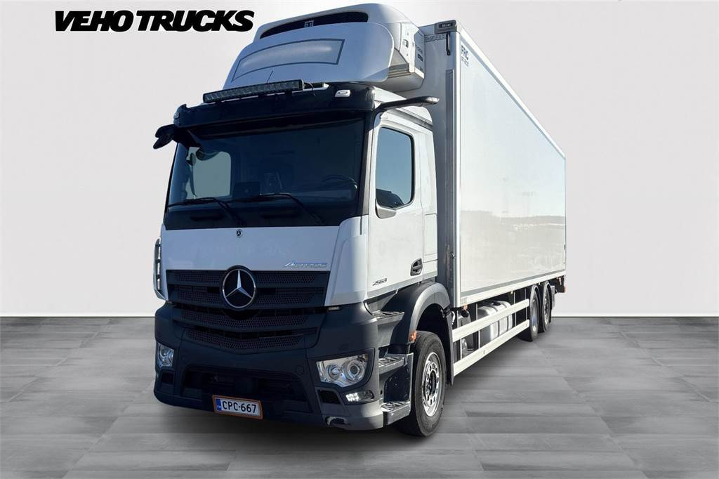 Mercedes-Benz Actros 2551 9.9m FRC 07/2027 - Izotermický nákladní automobil: obrázek 2 Mercedes-Benz Actros 2551 9.9m FRC 07/2027 - Izotermický nákladní automobil: obrázek 2