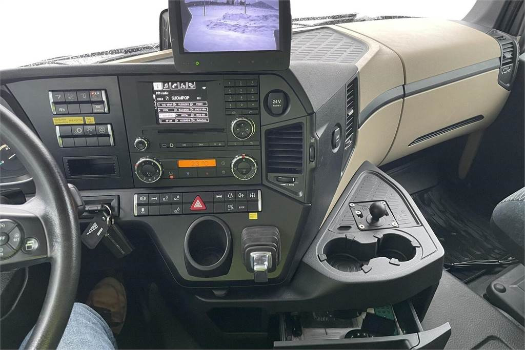 Podvozek s kabinou Mercedes-Benz Actros 2551L 6x2 alusta: obrázek 8