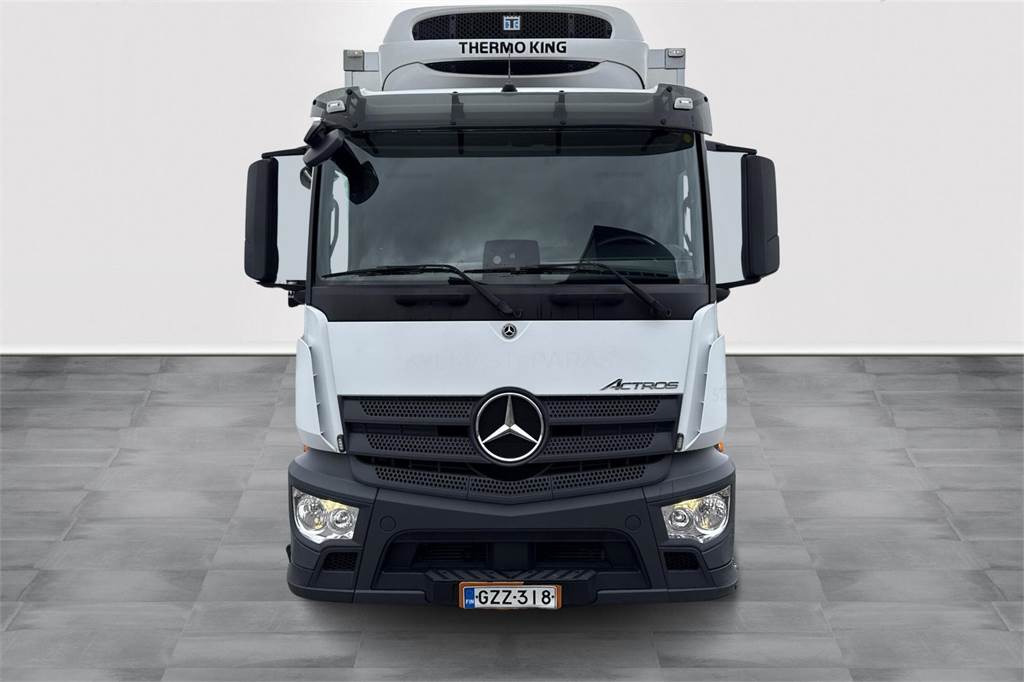 Mercedes-Benz Actros 5 1830L nR 4x2 FRC 10/2026 - Izotermický nákladní automobil: obrázek 2 Mercedes-Benz Actros 5 1830L nR 4x2 FRC 10/2026 - Izotermický nákladní automobil: obrázek 2