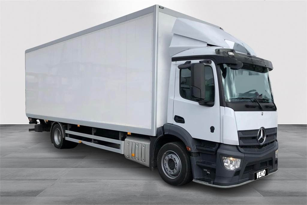 Mercedes-Benz Actros 5 1830Lnr KSA+PL - Skříňový nákladní auto: obrázek 3 Mercedes-Benz Actros 5 1830Lnr KSA+PL - Skříňový nákladní auto: obrázek 3