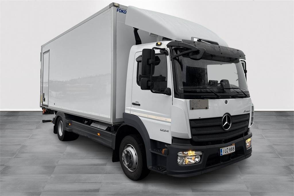 Mercedes-Benz Atego 1224L 6,2m KSA-kori + PL - Skříňový nákladní auto: obrázek 3 Mercedes-Benz Atego 1224L 6,2m KSA-kori + PL - Skříňový nákladní auto: obrázek 3