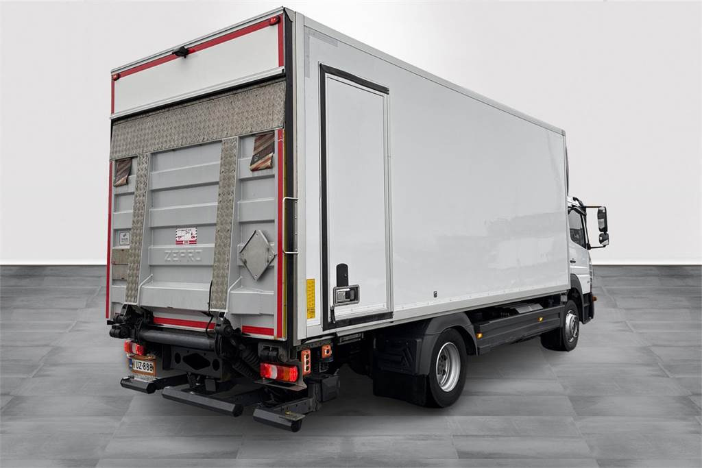 Mercedes-Benz Atego 1224L 6,2m KSA-kori + PL - Skříňový nákladní auto: obrázek 5 Mercedes-Benz Atego 1224L 6,2m KSA-kori + PL - Skříňový nákladní auto: obrázek 5