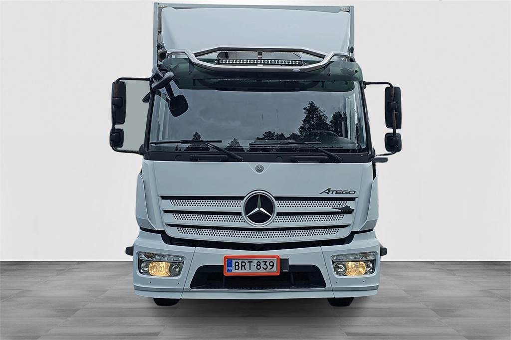 Mercedes-Benz Atego - Skříňový nákladní auto: obrázek 2 Mercedes-Benz Atego - Skříňový nákladní auto: obrázek 2