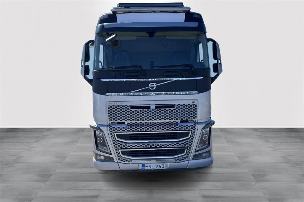 Volvo FH 16 650 - Hákový nosič kontejnerů: obrázek 2 Volvo FH 16 650 - Hákový nosič kontejnerů: obrázek 2