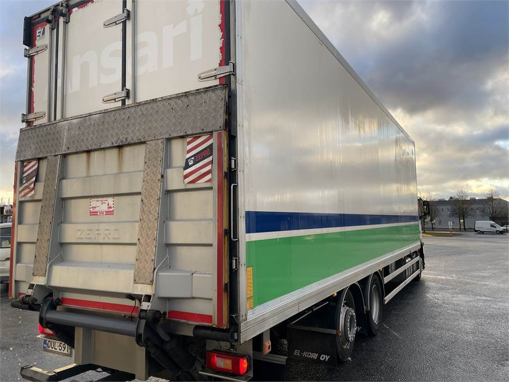 Volvo FM 330 - Izotermický nákladní automobil: obrázek 4 Volvo FM 330 - Izotermický nákladní automobil: obrázek 4