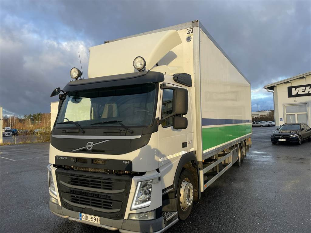 Volvo FM 330 - Izotermický nákladní automobil: obrázek 1 Volvo FM 330 - Izotermický nákladní automobil: obrázek 1