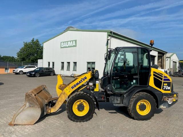Komatsu WA 70 M-8 (12005446) - Kolový nakladač: obrázek 2 Komatsu WA 70 M-8 (12005446) - Kolový nakladač: obrázek 2