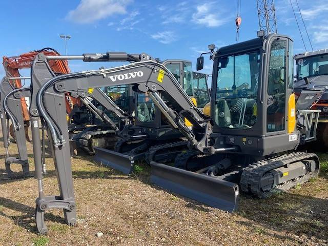 Volvo ECR 35 D MIETE / RENTAL (12002078) - Mini rýpadlo: obrázek 1 Volvo ECR 35 D MIETE / RENTAL (12002078) - Mini rýpadlo: obrázek 1
