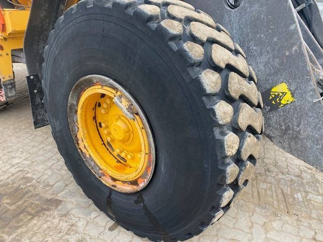 Kolový nakladač Volvo L 120 H MIETE / RENTAL (12000892): obrázek 15