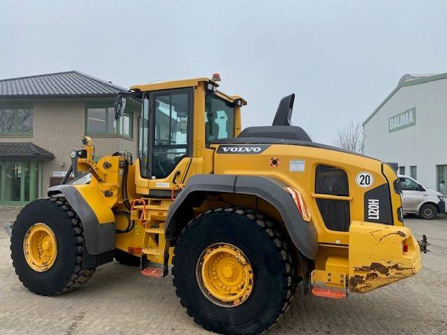 Volvo L 120 H MIETE / RENTAL (12000892) - Kolový nakladač: obrázek 3 Volvo L 120 H MIETE / RENTAL (12000892) - Kolový nakladač: obrázek 3