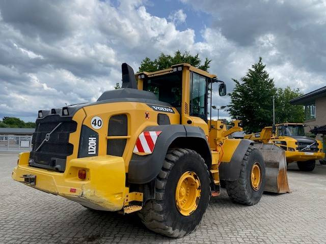 Volvo L 120 H MIETE / RENTAL (12001931) - Kolový nakladač: obrázek 4 Volvo L 120 H MIETE / RENTAL (12001931) - Kolový nakladač: obrázek 4