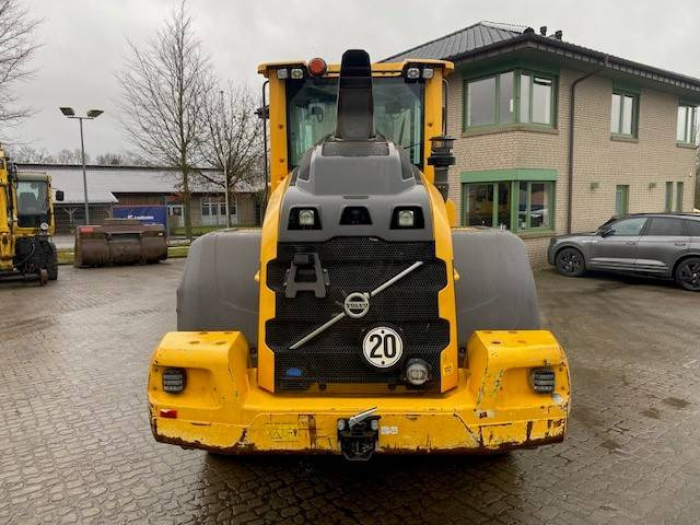 Volvo L 90 H MIETE / RENTAL - Kolový nakladač: obrázek 3 Volvo L 90 H MIETE / RENTAL - Kolový nakladač: obrázek 3