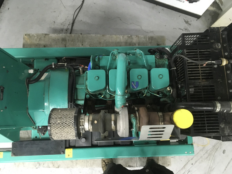 Cummins 4BT3.9-G4 GENERATOR 70 KVA USED - Elektrický generátor: obrázek 5 Cummins 4BT3.9-G4 GENERATOR 70 KVA USED - Elektrický generátor: obrázek 5