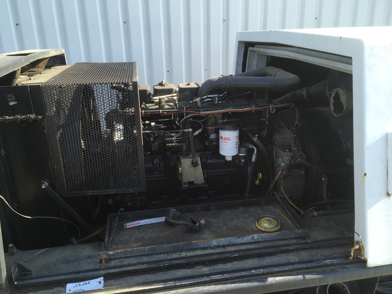 Cummins 6BT5.9 GENERATOR 90 KVA USED - Elektrický generátor: obrázek 5 Cummins 6BT5.9 GENERATOR 90 KVA USED - Elektrický generátor: obrázek 5
