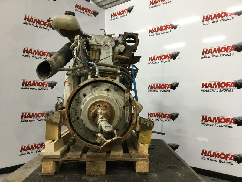 Komatsu S6D125-1 USED - Motor: obrázek 3 Komatsu S6D125-1 USED - Motor: obrázek 3