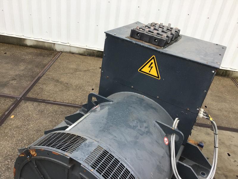 Stamford PI734E2 LOOSE GENERATOR 1900KVA NEW - Elektrický generátor: obrázek 2 Stamford PI734E2 LOOSE GENERATOR 1900KVA NEW - Elektrický generátor: obrázek 2