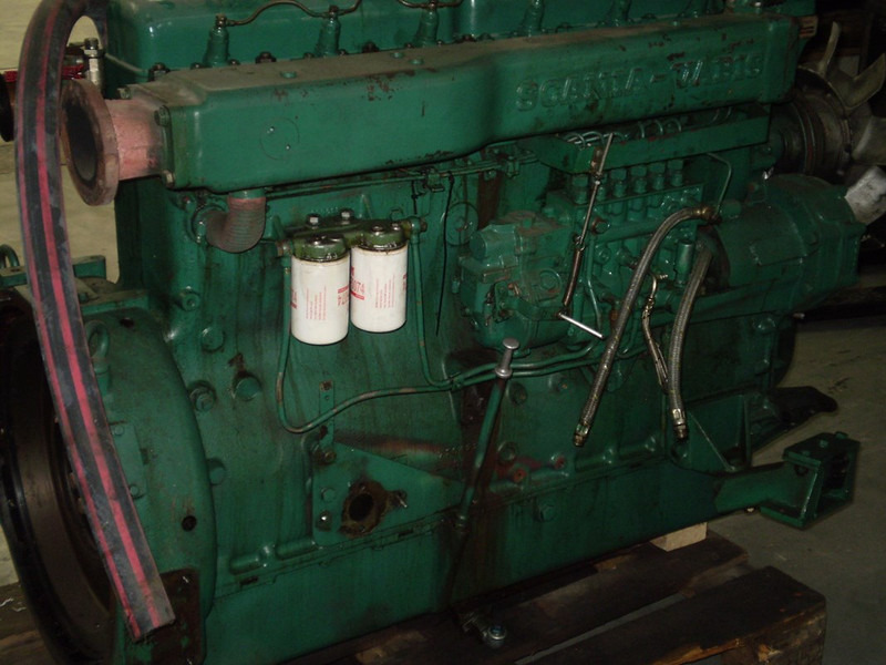 Scania D11 R80 FOR PARTS - Stavební technika: obrázek 2 Scania D11 R80 FOR PARTS - Stavební technika: obrázek 2