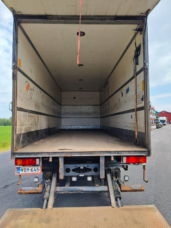 Mercedes-Benz Atego 1224 - Skříňový nákladní auto: obrázek 5 Mercedes-Benz Atego 1224 - Skříňový nákladní auto: obrázek 5