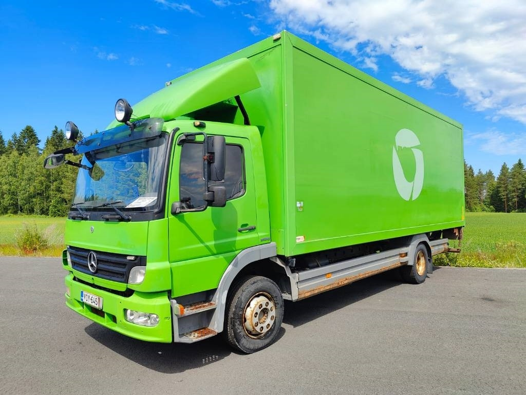 Mercedes-Benz Atego 1224 - Skříňový nákladní auto: obrázek 1 Mercedes-Benz Atego 1224 - Skříňový nákladní auto: obrázek 1