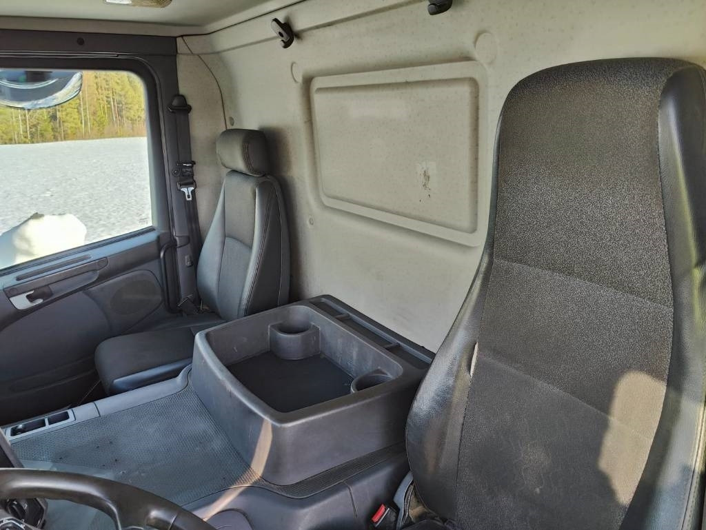 Podvozek s kabinou Scania P 320: obrázek 6