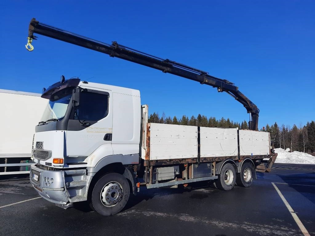 Sisu E12 - Auto s hydraulickou rukou: obrázek 1 Sisu E12 - Auto s hydraulickou rukou: obrázek 1