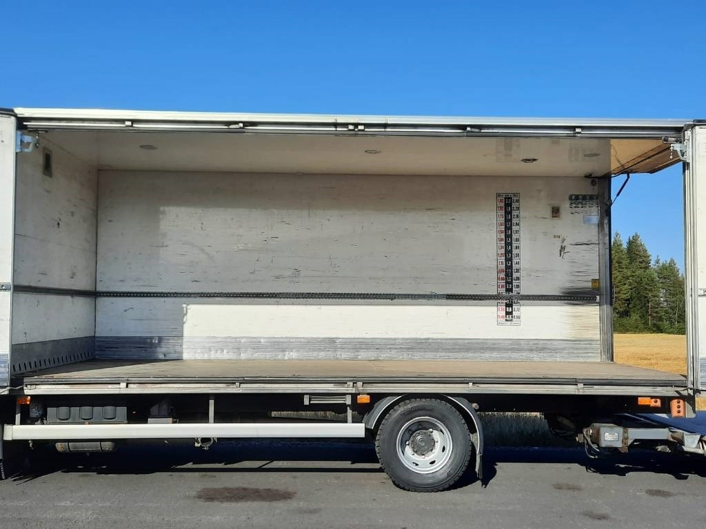 Volvo FL 240  - Skříňový nákladní auto: obrázek 5 Volvo FL 240  - Skříňový nákladní auto: obrázek 5