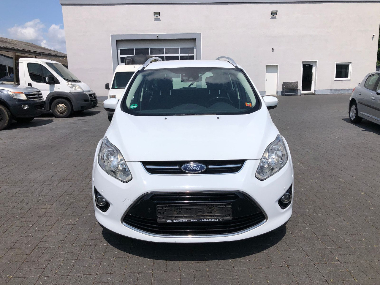 Ford Grand C-Max 2.0 TDCi Titanium - Mikrobus: obrázek 5 Ford Grand C-Max 2.0 TDCi Titanium - Mikrobus: obrázek 5