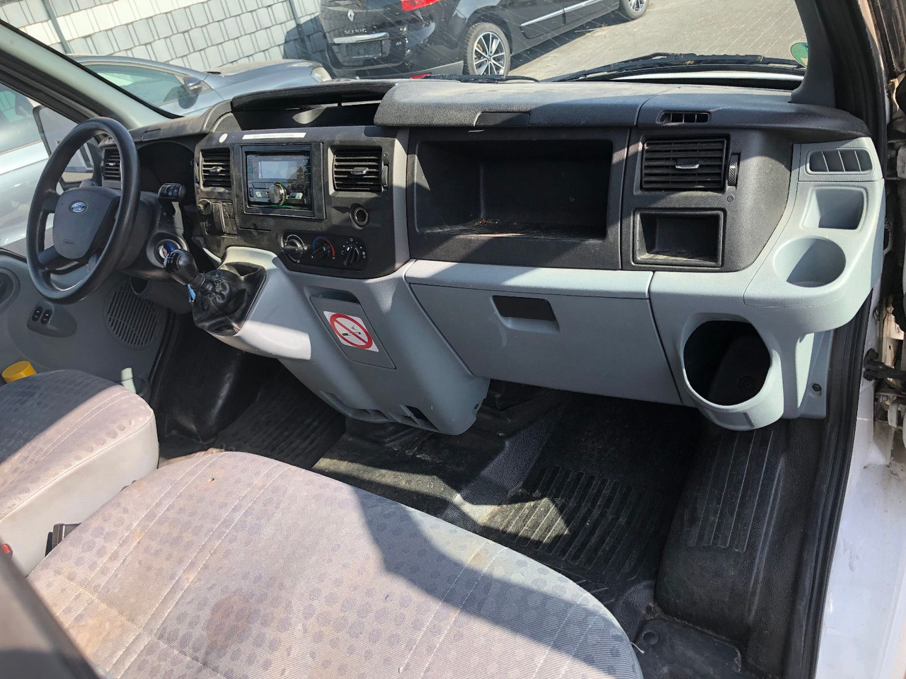 Plachtová dodávka Ford Transit  FT 350 L Einzelkabine: obrázek 17