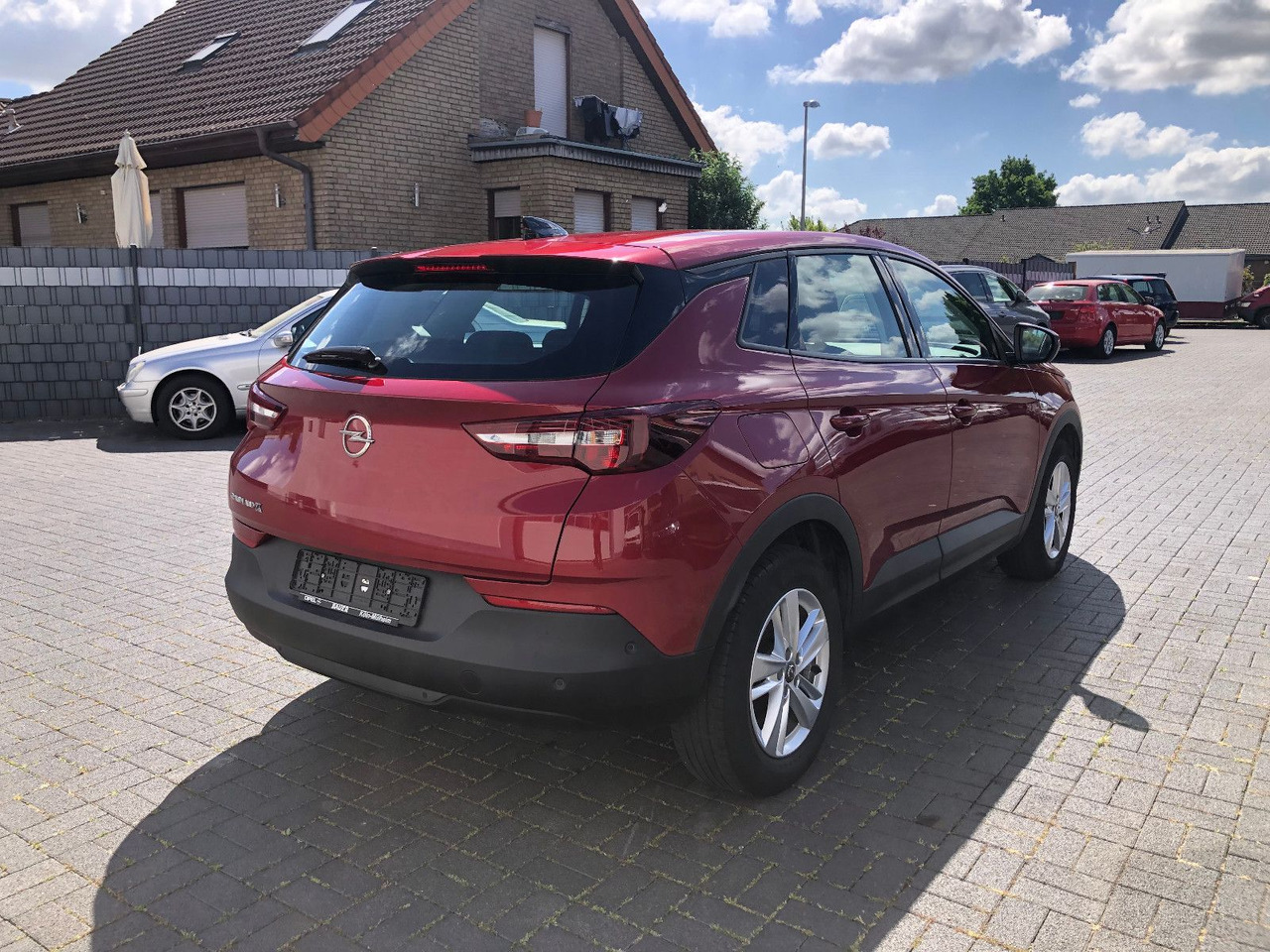Opel Grandland (X) 1.5 D Automatik Business Edition - SUV: obrázek 5 Opel Grandland (X) 1.5 D Automatik Business Edition - SUV: obrázek 5