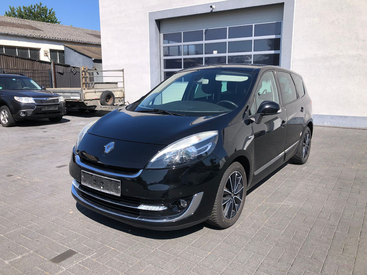 Renault Scenic Grand 2.0 dCi 150 BOSE Edition,Automatik - Mikrobus: obrázek 3 Renault Scenic Grand 2.0 dCi 150 BOSE Edition,Automatik - Mikrobus: obrázek 3