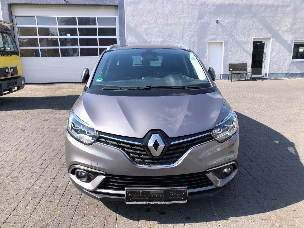 Renault Scenic IV Grand Intens - Sedan: obrázek 5 Renault Scenic IV Grand Intens - Sedan: obrázek 5