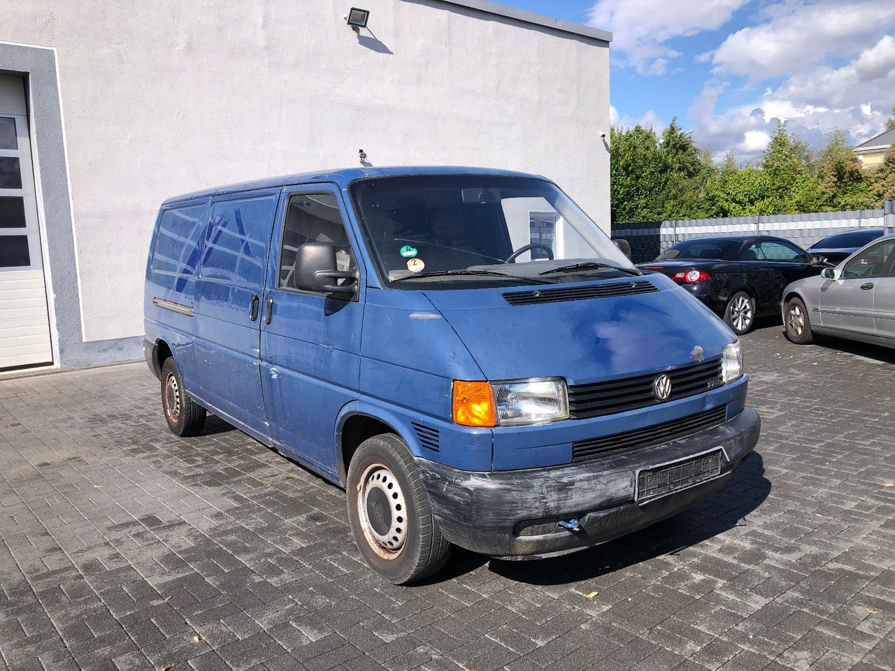 Volkswagen T4 2.5 TDI Lang - Malá dodávka: obrázek 4 Volkswagen T4 2.5 TDI Lang - Malá dodávka: obrázek 4