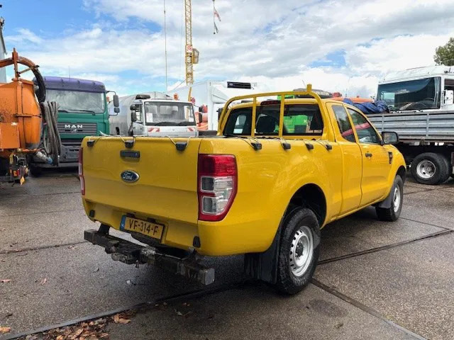 Ford Ranger 2.2TDCI 4x4 SUPERCAB PICK-UP (6 GEARS MANUAL GEARBOX / AIRCONDITIONING / ETC!!) RANGER 2.2TDCI 4x4 SUPERCAB PICK-UP - Pick-up: obrázek 3 Ford Ranger 2.2TDCI 4x4 SUPERCAB PICK-UP (6 GEARS MANUAL GEARBOX / AIRCONDITIONING / ETC!!) RANGER 2.2TDCI 4x4 SUPERCAB PICK-UP - Pick-up: obrázek 3