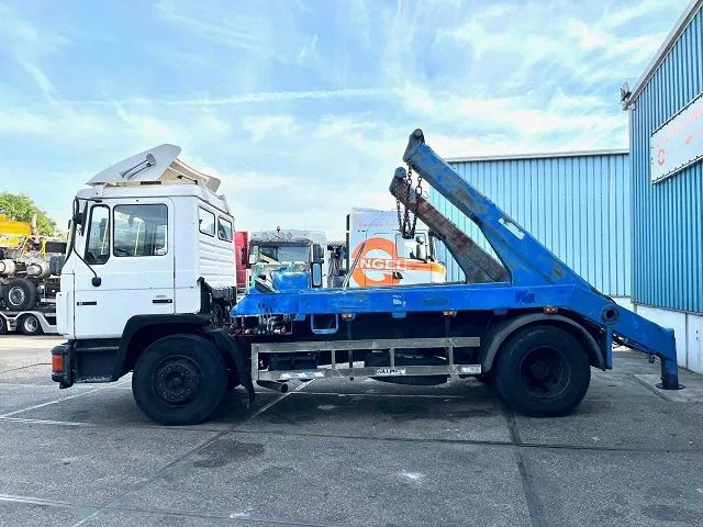 MAN F 18.232 (6 CILINDER) M90 WITH TELESCOPIC CONTAINER SYSTEM (8 GEARS MANUAL GEARBOX / EURO 1 (MECHANICAL PUMP AND INJECTORS)) - Ramenový nosič kontajnerov: obrázek 5 MAN F 18.232 (6 CILINDER) M90 WITH TELESCOPIC CONTAINER SYSTEM (8 GEARS MANUAL GEARBOX / EURO 1 (MECHANICAL PUMP AND INJECTORS)) - Ramenový nosič kontajnerov: obrázek 5