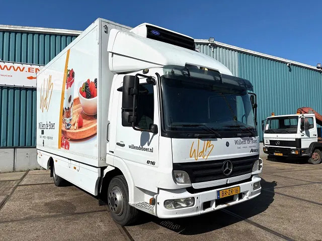Mercedes-Benz Atego 816 L 4x2 ORIGINAL DUTCH COOLER TRUCK WITH CARRIER XARIOS 600D/E (MANUAL GEARBOX / AIRCONDITIONING / 2.000 KG. TAILLIFT) - Chladírenský nákladní automobil: obrázek 2 Mercedes-Benz Atego 816 L 4x2 ORIGINAL DUTCH COOLER TRUCK WITH CARRIER XARIOS 600D/E (MANUAL GEARBOX / AIRCONDITIONING / 2.000 KG. TAILLIFT) - Chladírenský nákladní automobil: obrázek 2