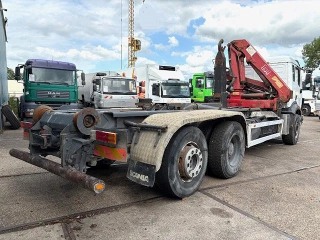 Mercedes-Benz SK 2527 6x2 HOOK-ARM SYSTEM WITH HMF CRANE (V6 ENGINE / ZF MANUAL GEARBOX / REDUCTION AXLE / STEEL SUSPENSION / P.T.O.) - Hákový nosič kontejnerů, Auto s hydraulickou rukou: obrázek 3 Mercedes-Benz SK 2527 6x2 HOOK-ARM SYSTEM WITH HMF CRANE (V6 ENGINE / ZF MANUAL GEARBOX / REDUCTION AXLE / STEEL SUSPENSION / P.T.O.) - Hákový nosič kontejnerů, Auto s hydraulickou rukou: obrázek 3