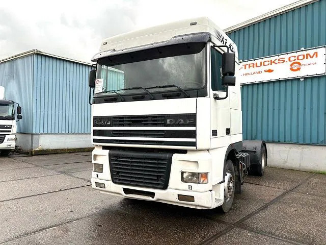 DAF 95.430 XF SPACECAB (EURO 3 / ZF16 MANUAL GEARBOX / ZF-INTARDER / AIRCONDITIONING) - Tahač: obrázek 1 DAF 95.430 XF SPACECAB (EURO 3 / ZF16 MANUAL GEARBOX / ZF-INTARDER / AIRCONDITIONING) - Tahač: obrázek 1