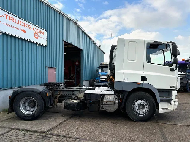 DAF CF 85.410 4x2 SLEEPERCAB (ZF16 MANUAL GEARBOX / EURO 5 / AIRCONDITIONING) - Tahač: obrázek 4 DAF CF 85.410 4x2 SLEEPERCAB (ZF16 MANUAL GEARBOX / EURO 5 / AIRCONDITIONING) - Tahač: obrázek 4