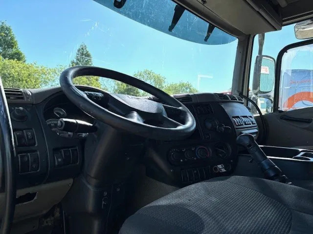 Tahač DAF CF 85.410 SPACECAB 4x2 (ZF16 MANUAL GEARBOX / MX-BRAKE / 995 LITER DIESELTANK / AIRCONDITIONING / FRIDGE UNTHER BED): obrázek 7