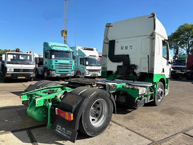 DAF CF 85.410 SPACECAB 4x2 (ZF16 MANUAL GEARBOX / MX-BRAKE / 995 LITER DIESELTANK / AIRCONDITIONING / FRIDGE UNTHER BED) - Tahač: obrázek 3 DAF CF 85.410 SPACECAB 4x2 (ZF16 MANUAL GEARBOX / MX-BRAKE / 995 LITER DIESELTANK / AIRCONDITIONING / FRIDGE UNTHER BED) - Tahač: obrázek 3