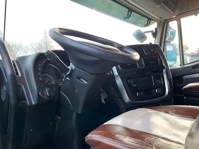 Iveco Stralis AS440S42T/P HI-WAY DUTCH TRUCK (APK/TUV -> 02-2024 / EURO 6 / AS-TRONIC / 2 TANKS / LEATHER SEATS / FRIDGE) leasing Iveco Stralis AS440S42T/P HI-WAY DUTCH TRUCK (APK/TUV -> 02-2024 / EURO 6 / AS-TRONIC / 2 TANKS / LEATHER SEATS / FRIDGE): obrázek 7