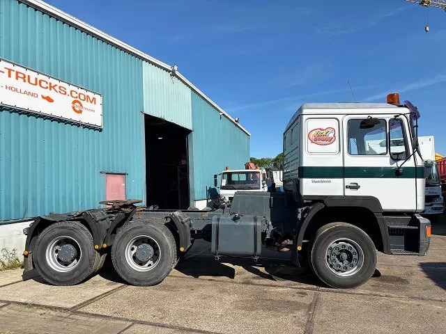 MAN 26.372 DFS 6x4 FULL STEEL TRACTOR (MANUAL GEARBOX / FULL STEEL SUSPENSION / REDUCTION AXLES) - Tahač: obrázek 4 MAN 26.372 DFS 6x4 FULL STEEL TRACTOR (MANUAL GEARBOX / FULL STEEL SUSPENSION / REDUCTION AXLES) - Tahač: obrázek 4