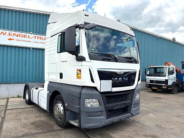 MAN TGX 18.440 BLS XLX (ZF16 MANUAL GEARBOX / 2x DIESELTANK / AIRCONDITIONING / ELECTRICAL MAINSWITCH / FRIDGE / EURO 6) - Tahač: obrázek 2 MAN TGX 18.440 BLS XLX (ZF16 MANUAL GEARBOX / 2x DIESELTANK / AIRCONDITIONING / ELECTRICAL MAINSWITCH / FRIDGE / EURO 6) - Tahač: obrázek 2